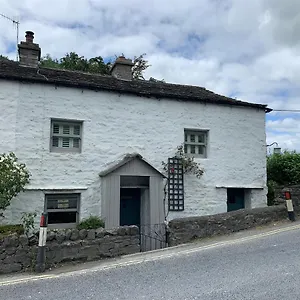 Hannam Cottage, Beautiful Listed At Start Of The 3 Peaks Holiday home Horton in Ribblesdale